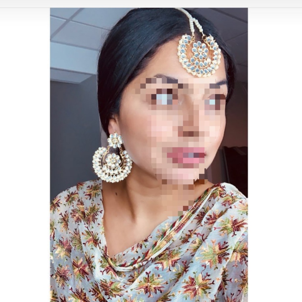 Earrings and tikka